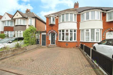Ryde Park Road, Birmingham B45 3 bed semi