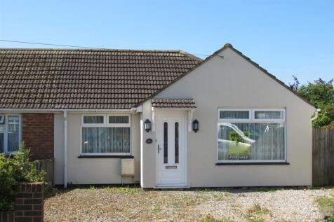 2 bedroom semi-detached bungalow for sale