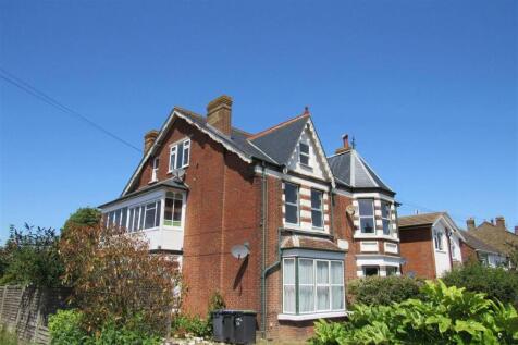 2 bedroom maisonette for sale