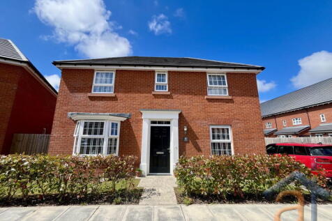 Birdling Drive, Southport... 4 bed detached house for sale