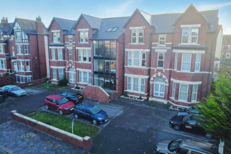 Lathom Road, Southport PR9 2 bed flat for sale