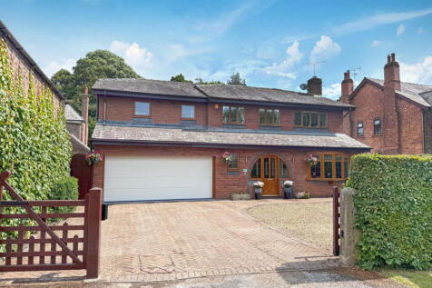Clyffes Farm Close, Ormskirk L40 5 bed detached house for sale