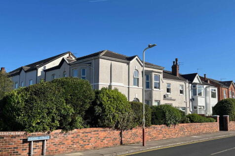 Portland Street, Southport PR8 2 bed flat for sale