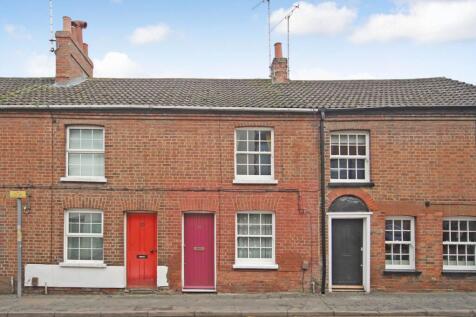 Akeman Street, Tring 2 bed terraced house for sale