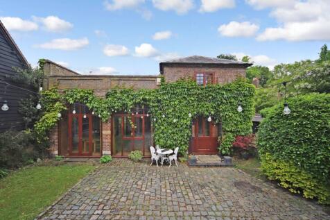 Stocks Road, Aldbury 3 bed detached house for sale