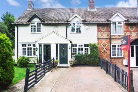 Wingrave 2 bed terraced house for sale