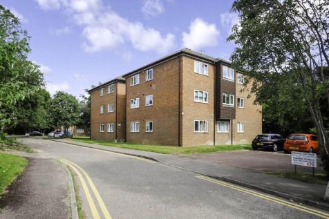 St Johns Well Court, Berkhamsted 2 bed apartment for sale