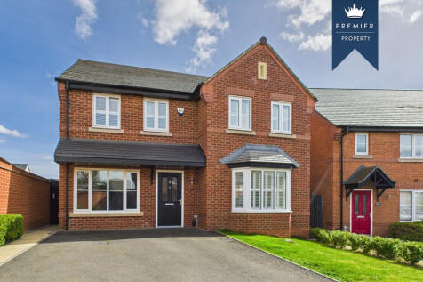 4 bedroom detached house for sale