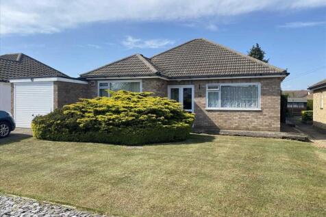 Sleaford NG34 2 bed detached bungalow for sale