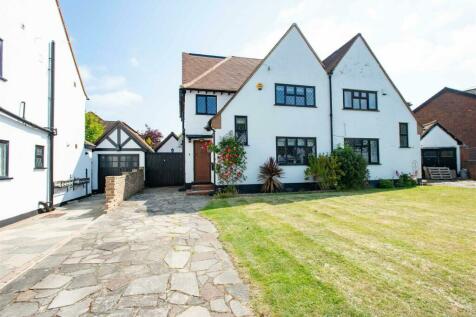 4 bedroom semi-detached house for sale