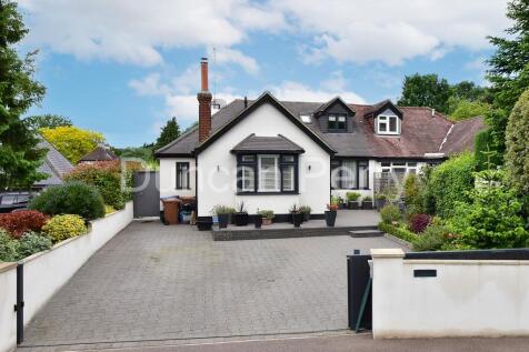 Dixons Hill Close, Welham Green North... 4 bed semi