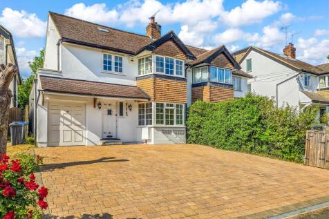 5 bedroom semi-detached house for sale