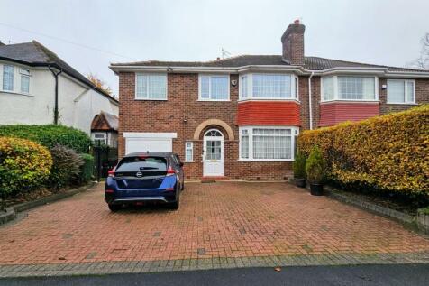 5 bedroom semi-detached house for sale