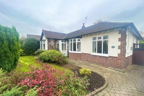 3 bedroom detached bungalow for sale