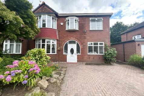 4 bedroom semi-detached house for sale