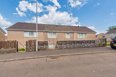 LON CLAERWEN, SWANSEA SA6 3 bed terraced house for sale