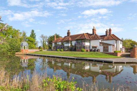 Equestrian facility for sale