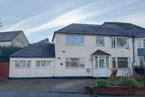 5 bedroom semi-detached house for sale