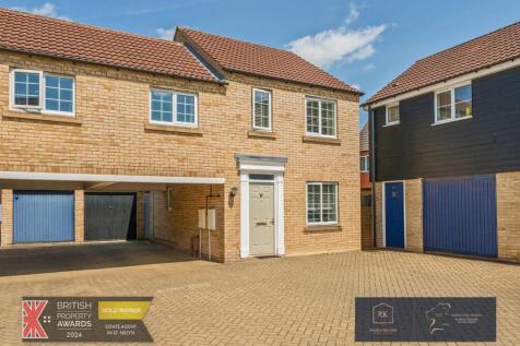 3 bedroom semi-detached house for sale