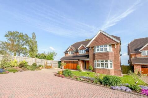 5 bedroom detached house for sale