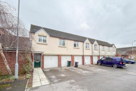 Buccaneer Close, Newport, NP10 2 bed coach house for sale