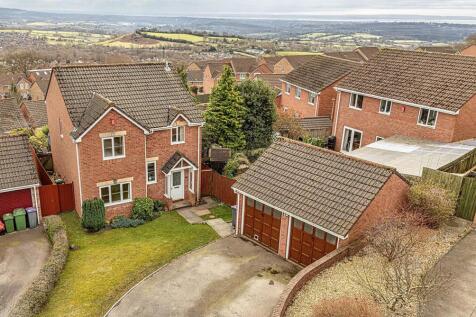 Greenwood Drive, Henllys, NP44 4 bed detached house for sale