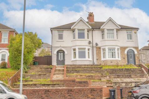 Chepstow Road, Newport, NP19 3 bed semi