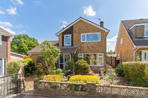 Pilton Vale, Newport, NP20 3 bed detached house for sale