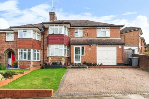 5 bedroom semi-detached house for sale