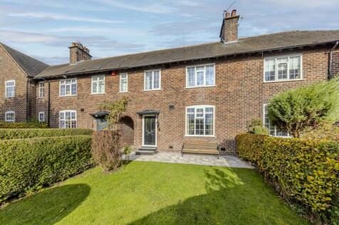 3 bedroom town house for sale