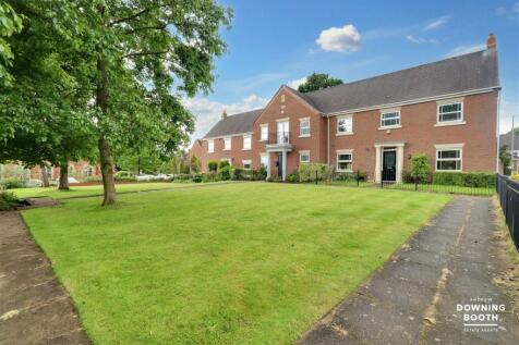 Selwyn Road, Burntwood WS7 3 bed terraced house for sale