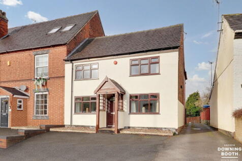 The Green, Rugeley WS15 3 bed end of terrace house for sale