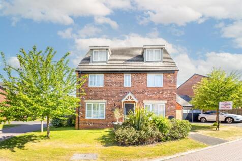 5 bedroom detached house for sale