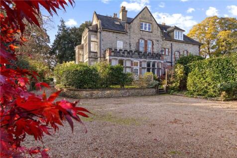 2 bedroom property for sale
