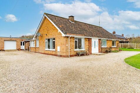 The Green, Brisley 2 bed detached bungalow for sale