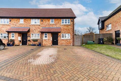 Mill Stone Green, Wretham 2 bed end of terrace house for sale