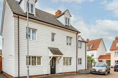 6 bedroom detached house for sale