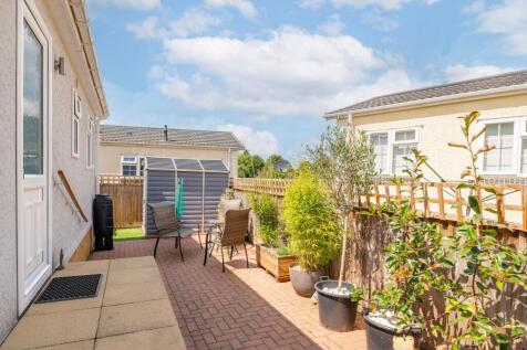 Oak Street, Fakenham 2 bed park home for sale