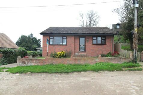 2 bedroom detached bungalow for sale