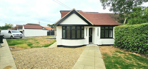 5 bedroom semi-detached house for sale