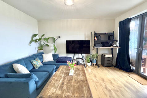Rudderstock House, Havelock Road... 2 bed flat for sale