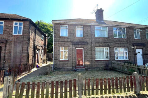 Botwell Crescent, Hayes, Greater... 2 bed maisonette for sale