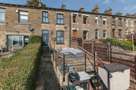 Laythorpe Terrace, East Morton... 3 bed terraced house for sale