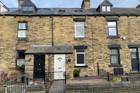 Sheffield Road, Birdwell, Barnsley... 3 bed terraced house for sale