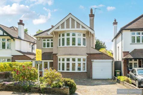 Main Road, Gidea Park 4 bed detached house for sale