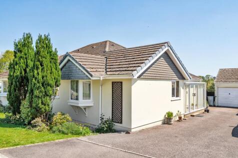 2 bedroom bungalow for sale