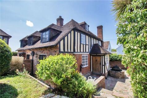 High Street, Kemsing, Sevenoaks, Kent 3 bed semi