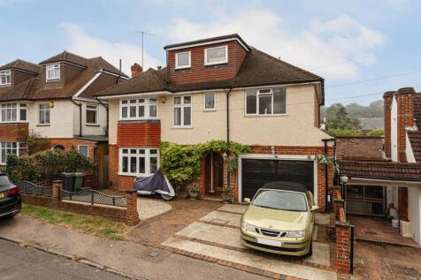 Rosebery Road, Epsom KT18 5 bed detached house for sale