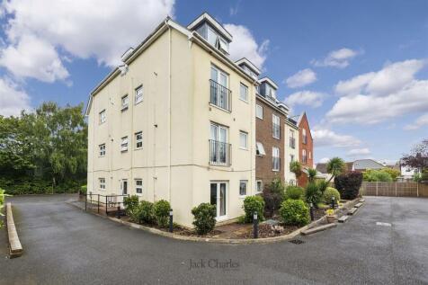 St. Eanswythe's Court, Tonbridge 2 bed apartment for sale