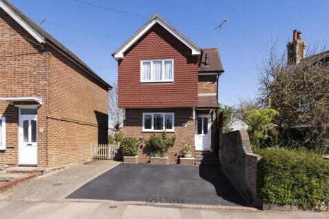 Old Road, East Peckham, Tonbridge 2 bed detached house for sale